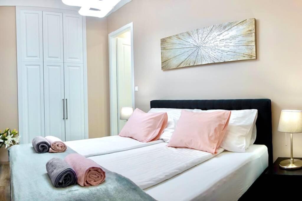 Parliament Square Apartment Будапеща Екстериор снимка